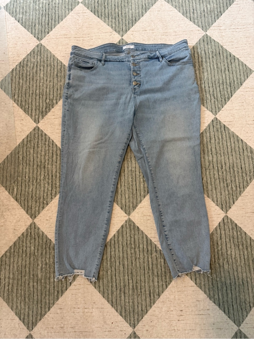 LOFT Plus Size 20 Light Wash Button Fly Raw Hem Skinny Jeans